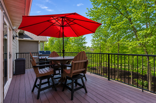 9943 Vagabond Lane N, Maple Grove, MN 55311