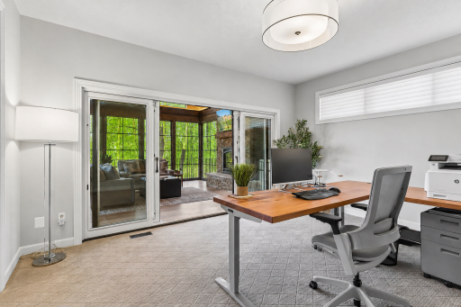 9943 Vagabond Lane N, Maple Grove, MN 55311