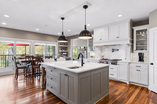 9943 Vagabond Lane N, Maple Grove, MN 55311