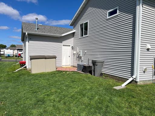 94 5th Avenue SE, Kasson, MN 55944