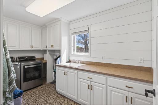 10349 Karston Court NE, Albertville, MN 55301