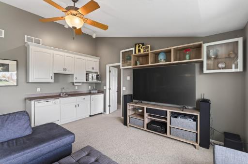 10349 Karston Court NE, Albertville, MN 55301