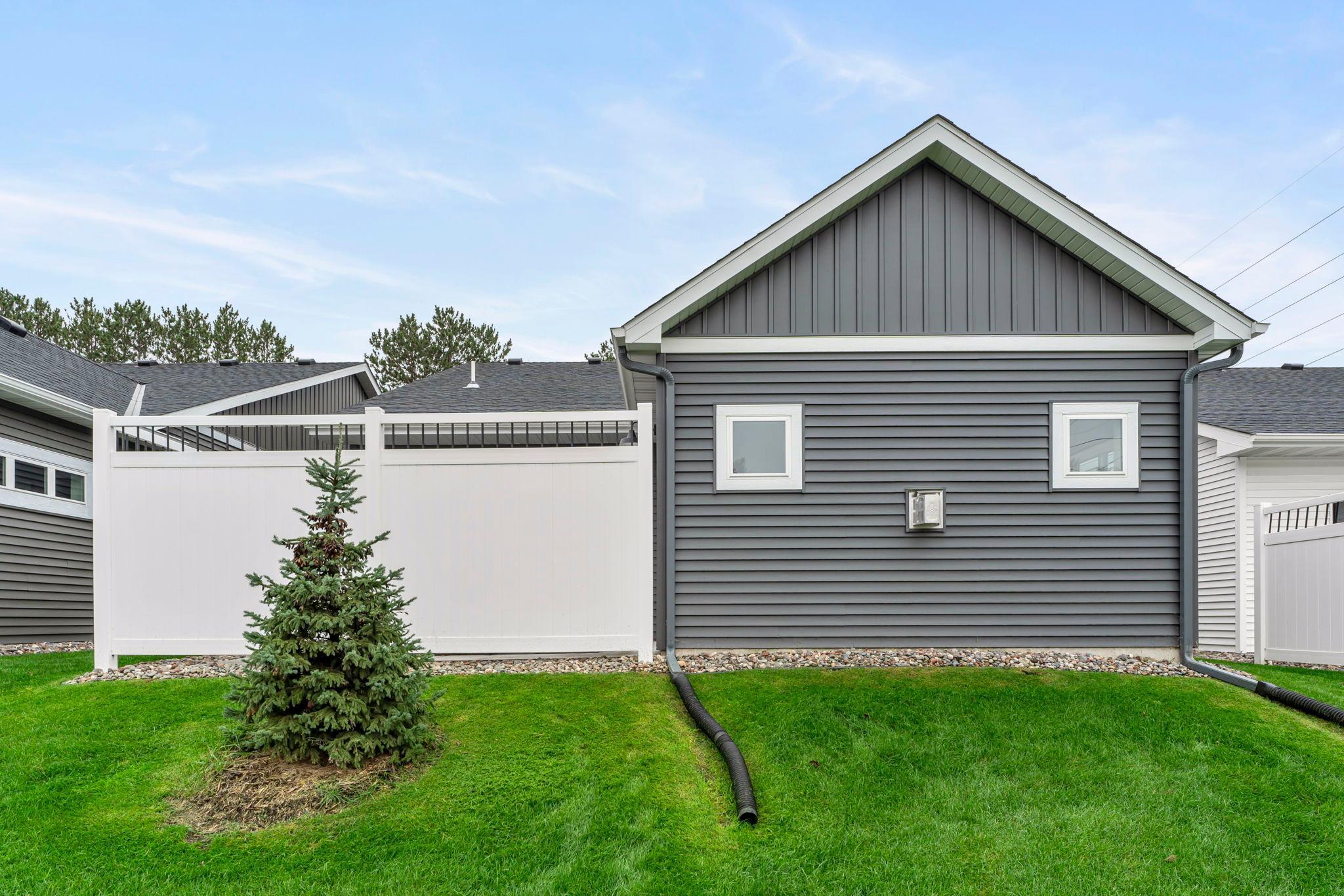 Back of the home view. This is the previous model.