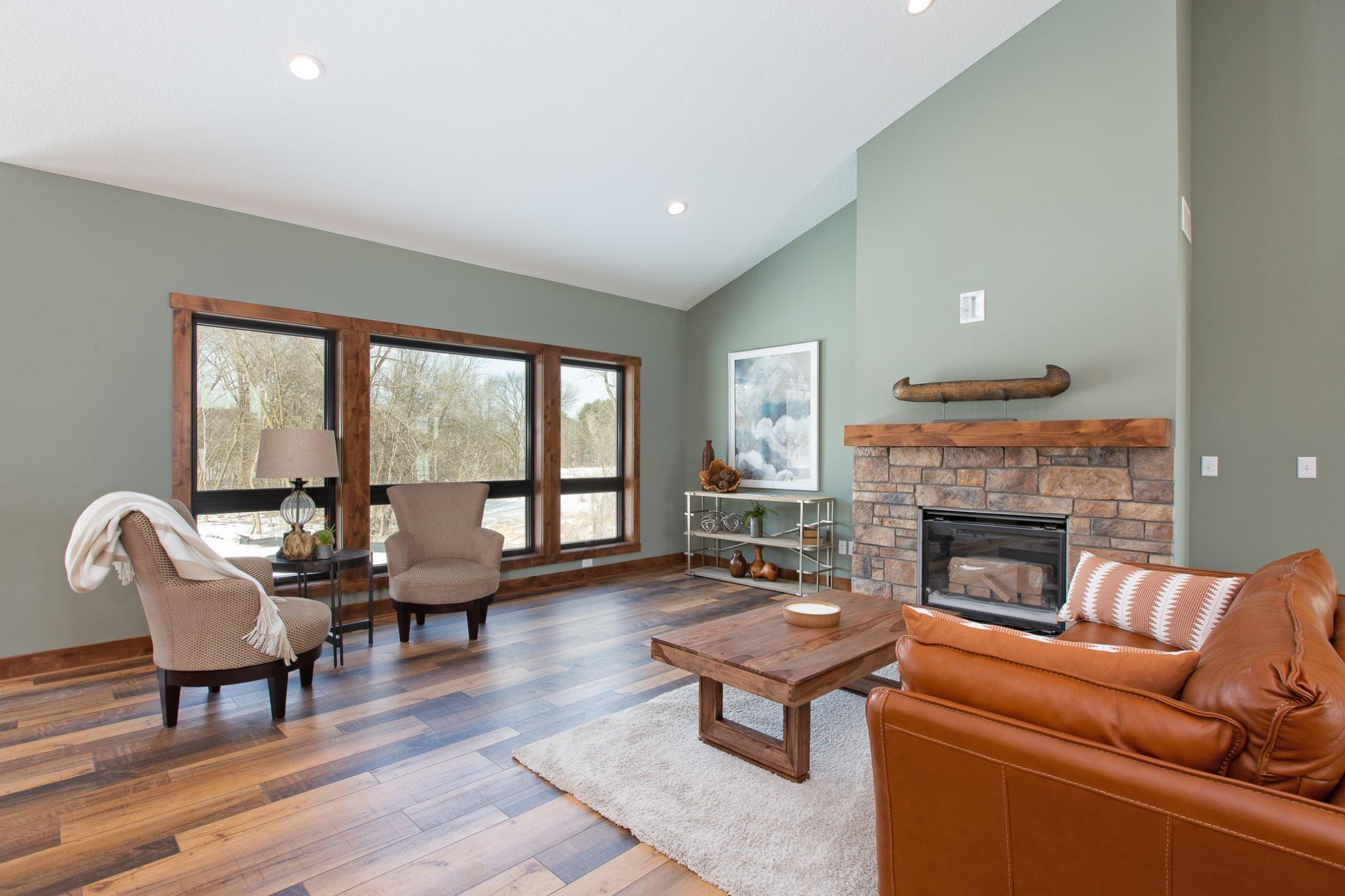 Representative Photo _012_small.jpg