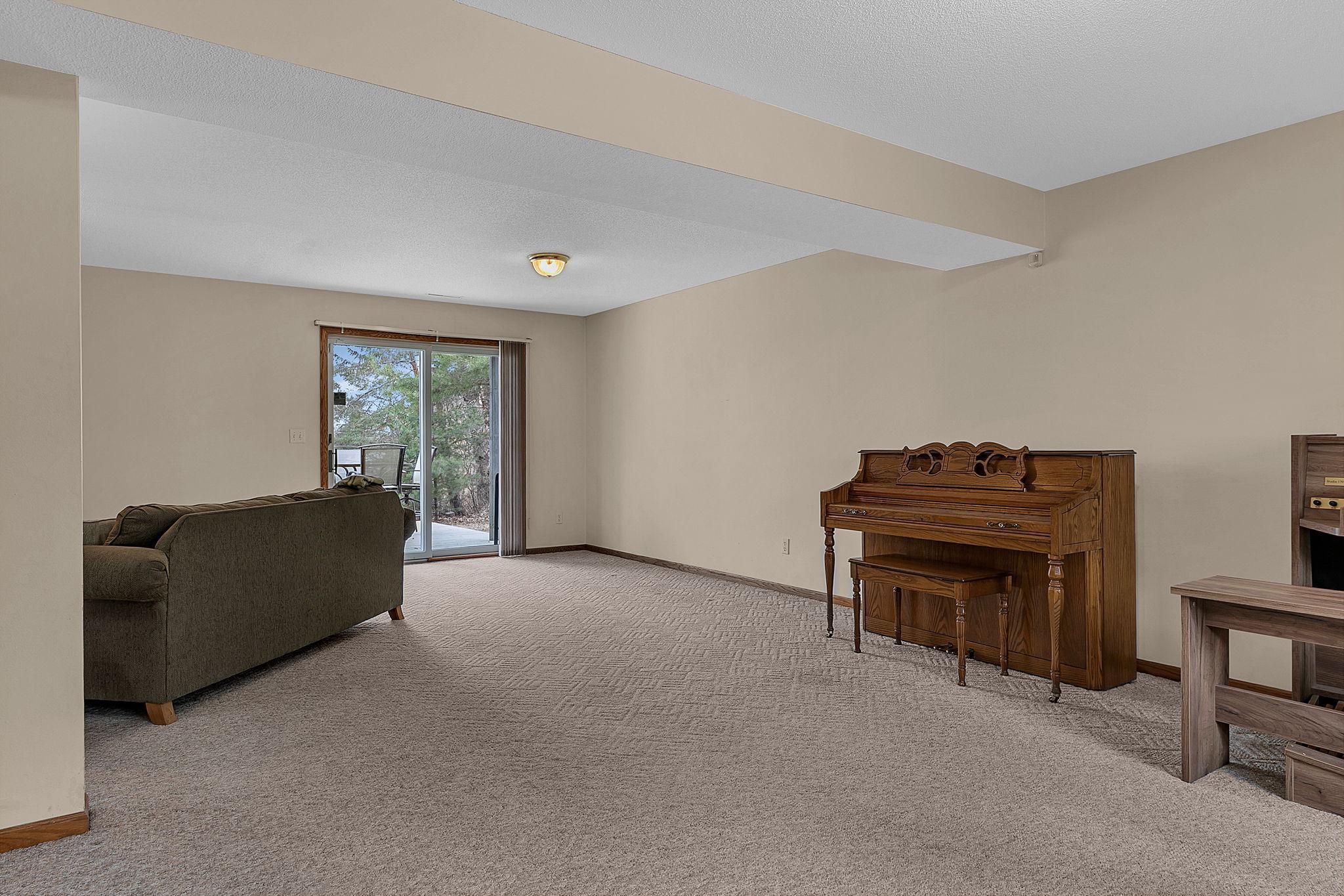 Room for various furniture arrangements.