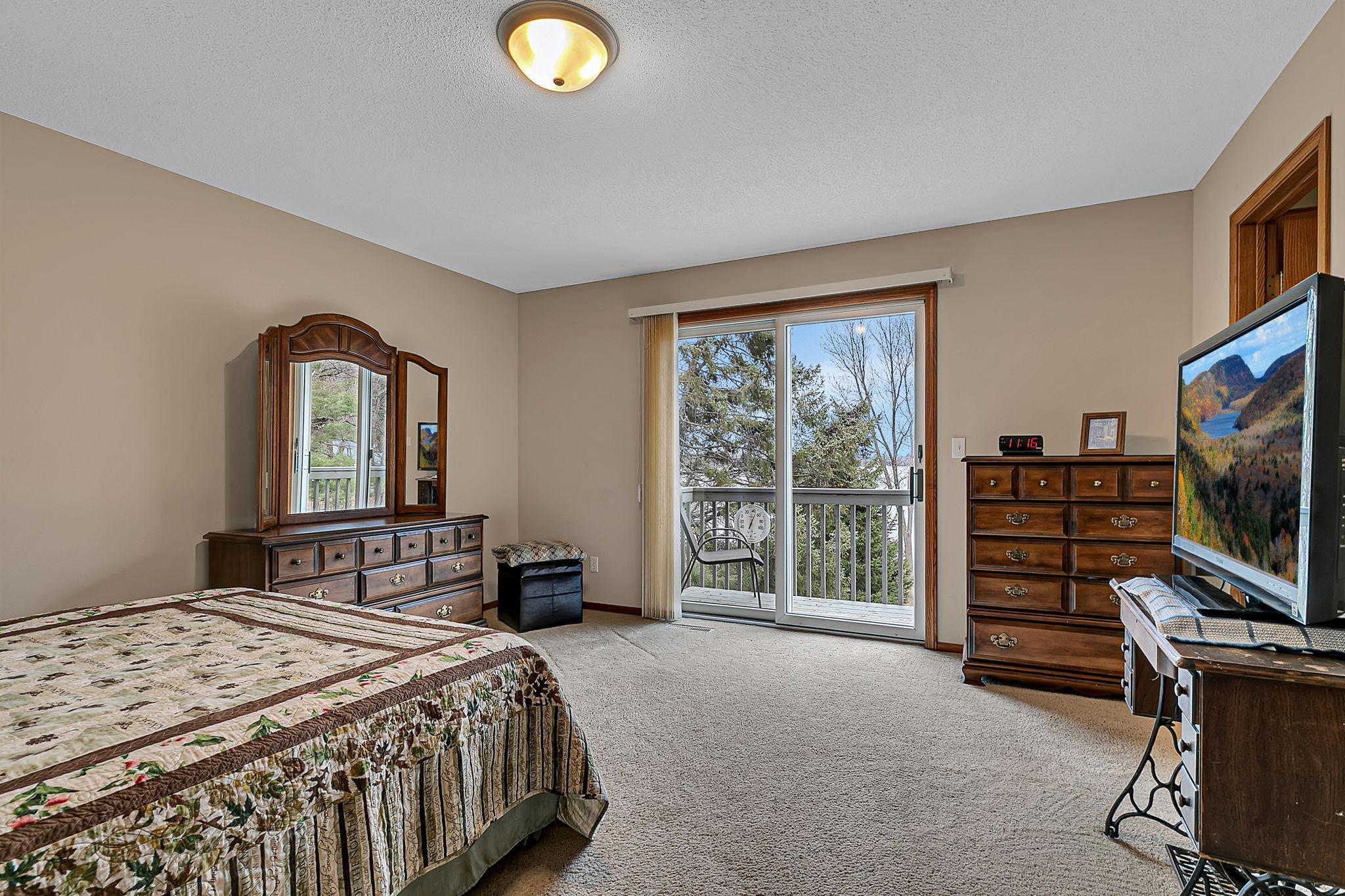 Walks out to your own private balcony.