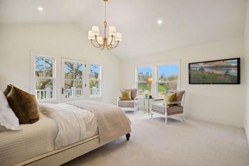 Primary suite sitting area