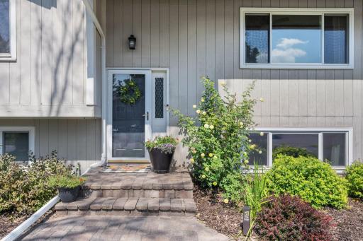 4-web-or-mls-10600 Wyoming Rd Exteriors-4.jpg