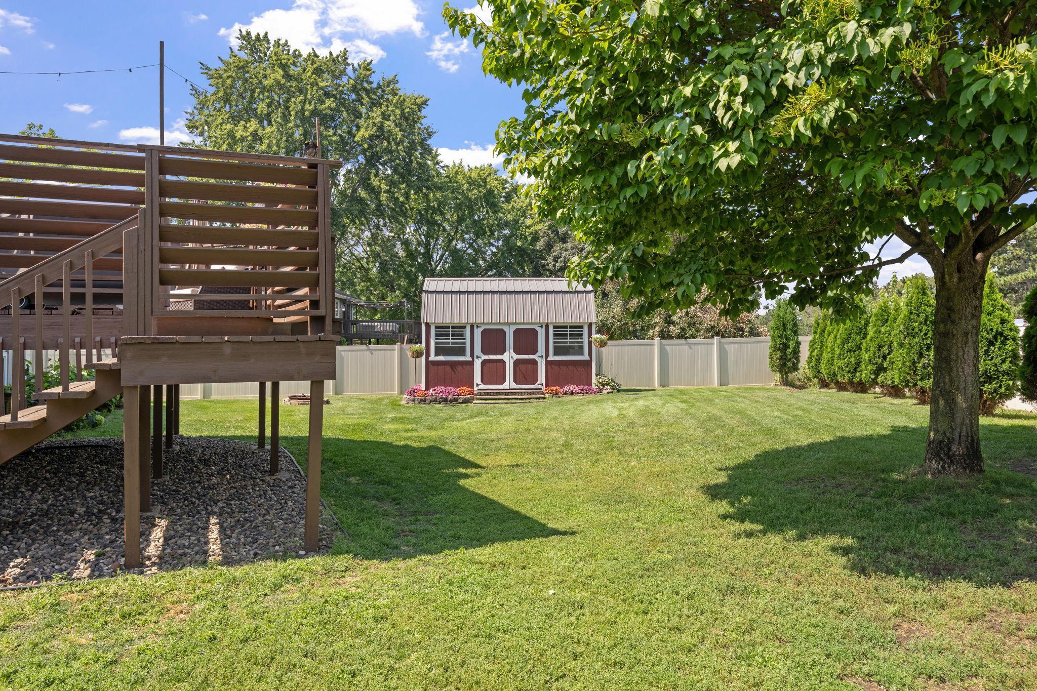 7-web-or-mls-10600 Wyoming Rd Exteriors-7.jpg