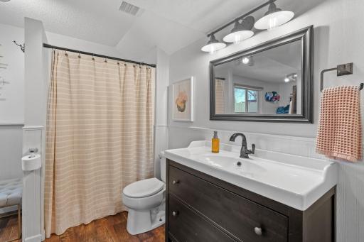 10600 Wyoming Road S, Bloomington, MN 55438