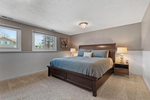 10600 Wyoming Road S, Bloomington, MN 55438