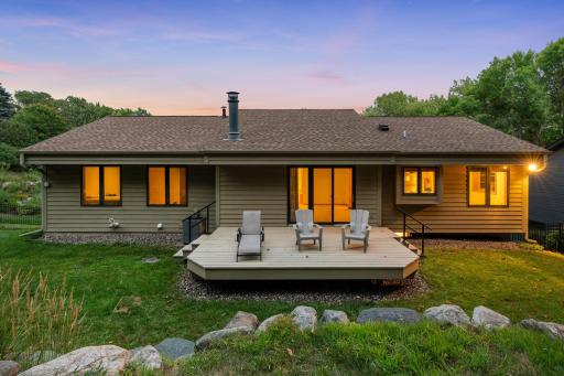8524 Park Knoll Circle, Minneapolis, MN 55438