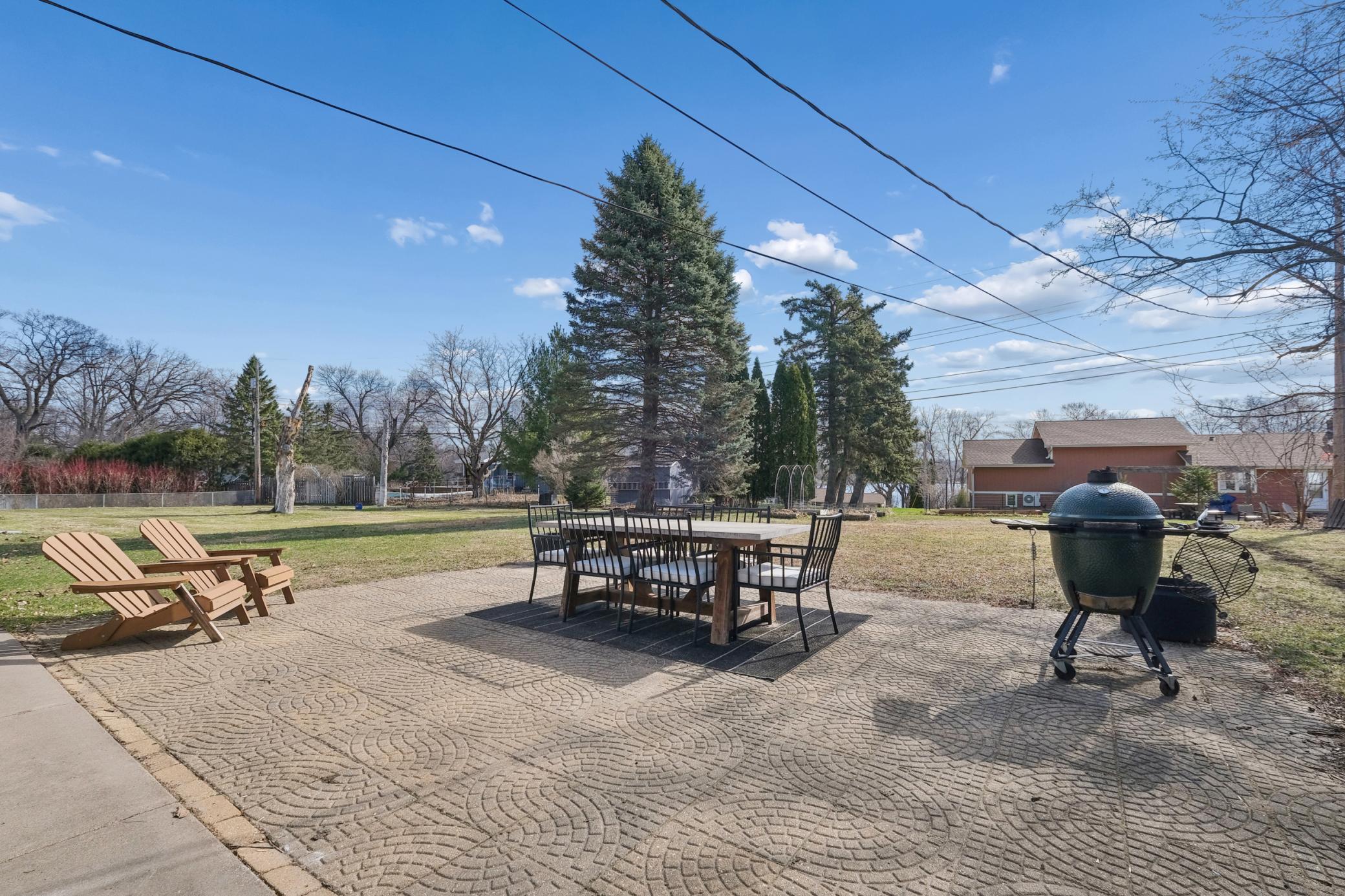 Imagine the glorious times that could be had in this magical space!