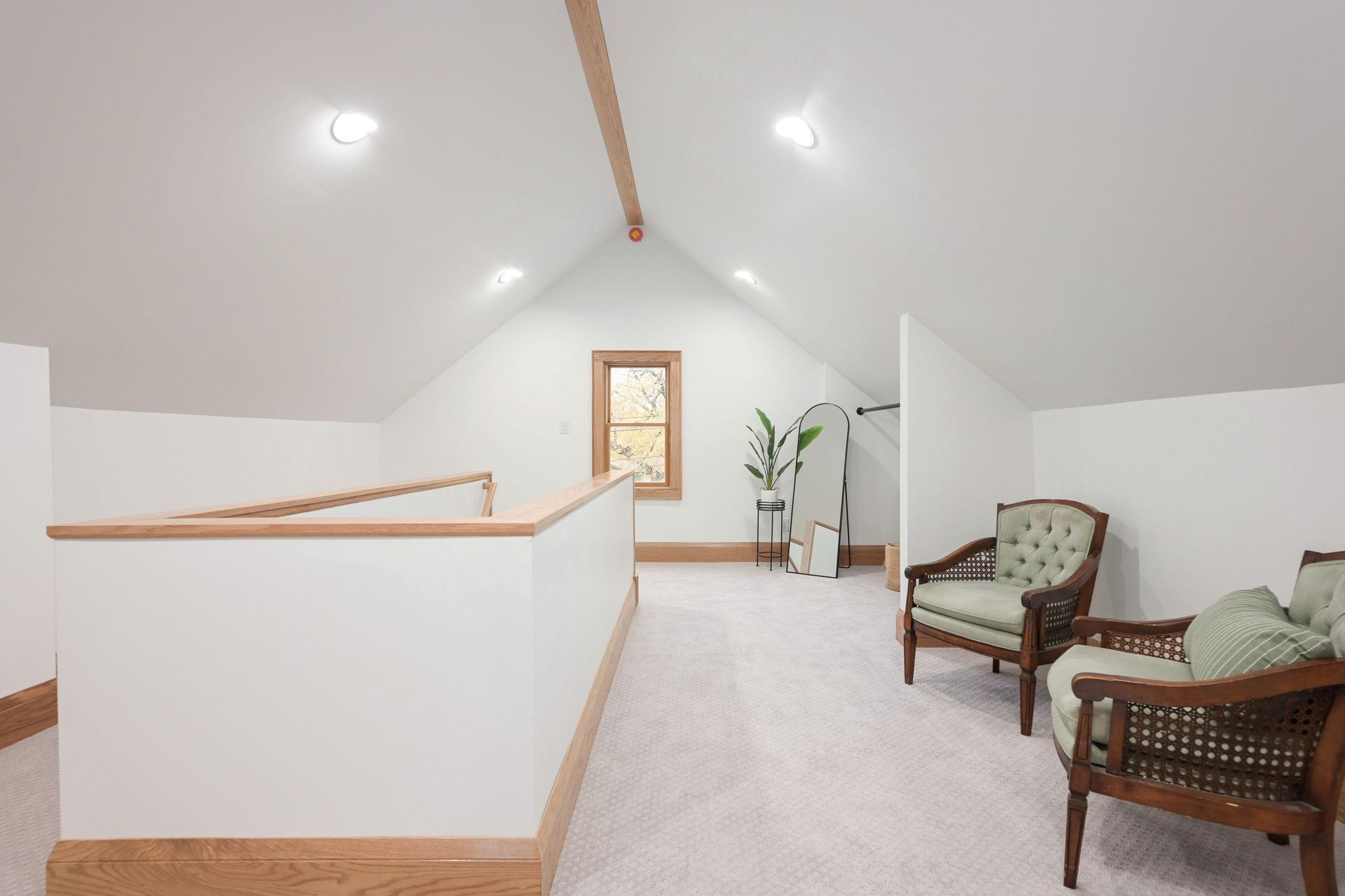 46-web-or-mls-50th Interior-40.jpeg