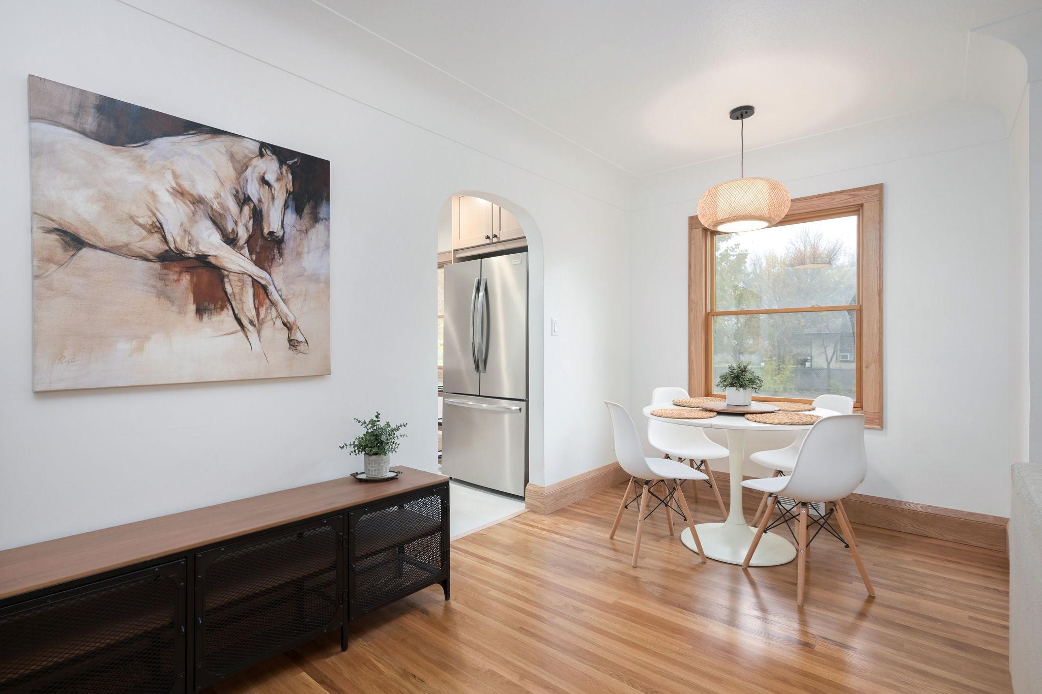 16-web-or-mls-50th Interior-10.jpeg