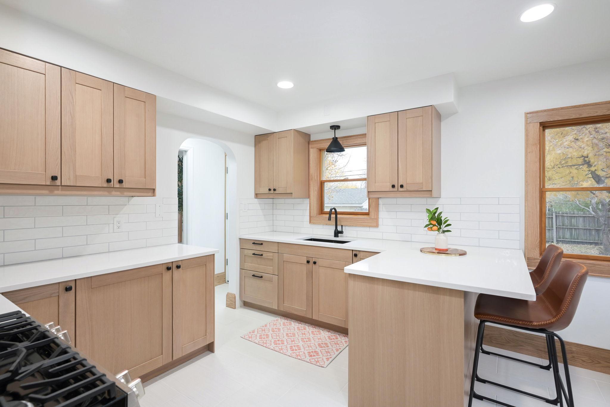 32-web-or-mls-50th Interior-26.jpeg