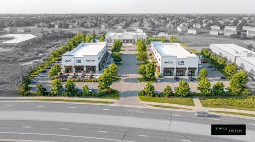 5949 Labeaux Avenue NE, Albertville, MN 55301