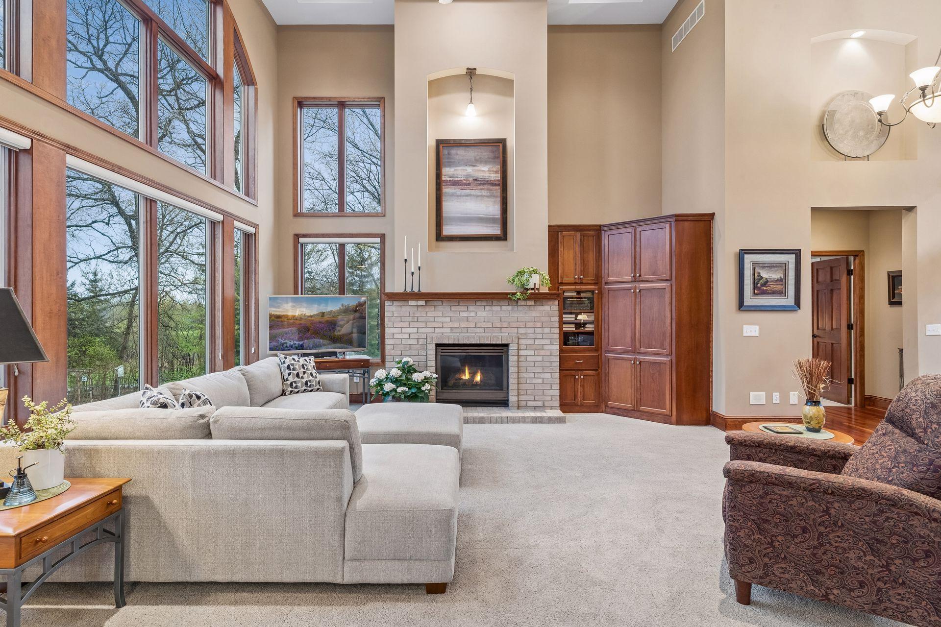 Expansive window presentations coupled with a southern exposure offer a bright and cheery atmosphere.