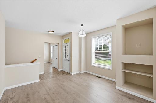 16-5818 Prairie Ridge Dr [3259108]- 016.jpg