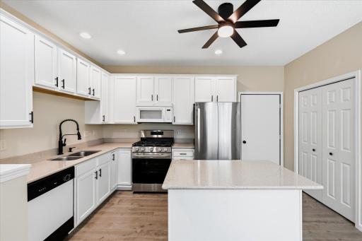 08-5818 Prairie Ridge Dr [3259108]- 008.jpg