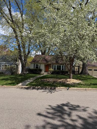 5037 Oxford Avenue, Minneapolis, MN 55436