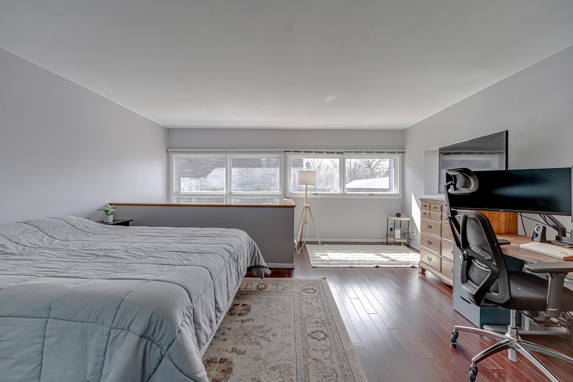 Spacious upper level primary bedroom