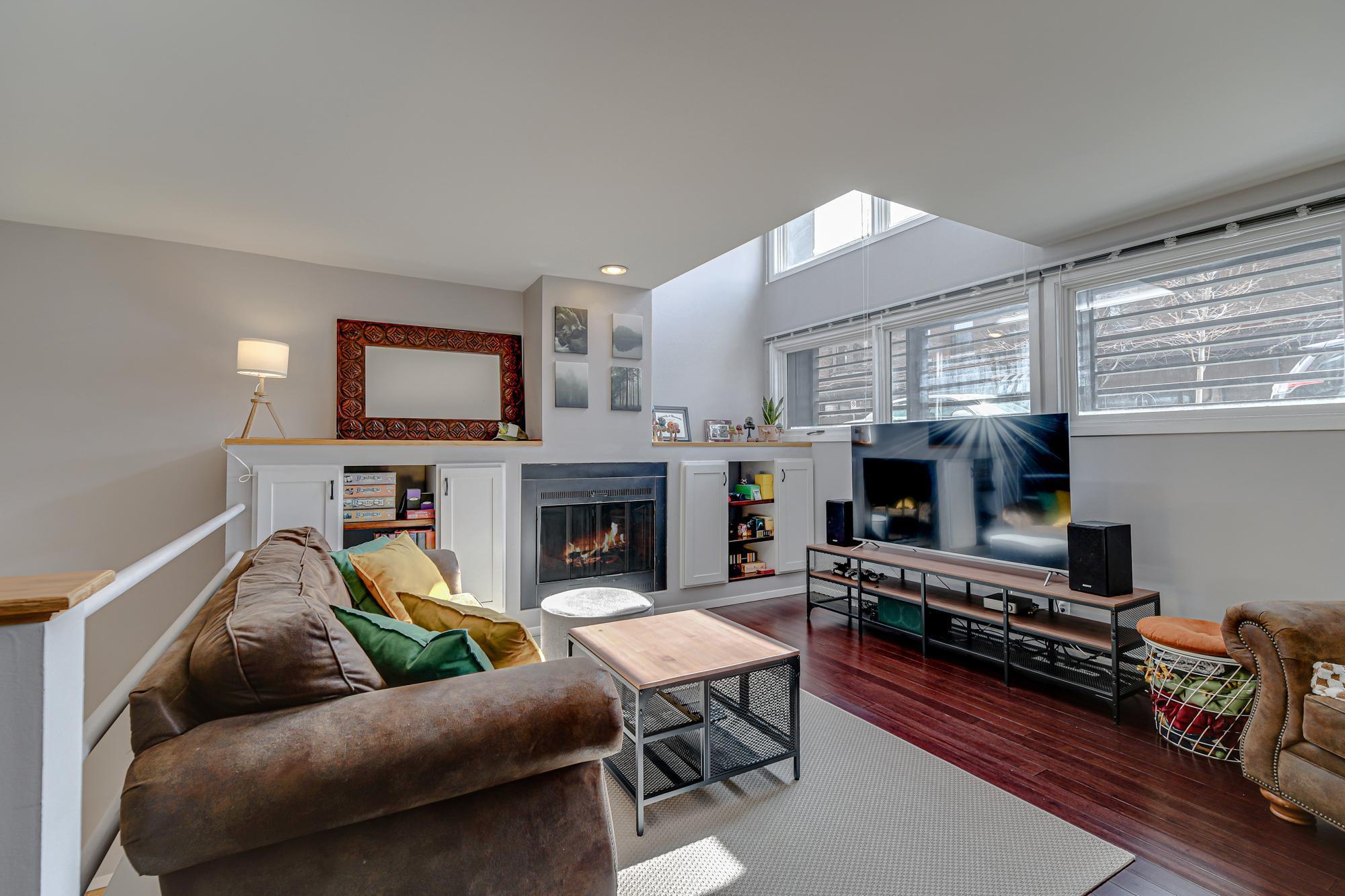 Abundance of natural light!