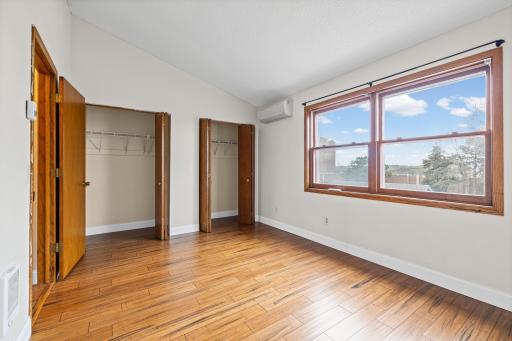 2523 Clinton Avenue, Minneapolis, MN 55404