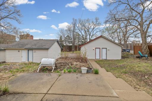 2523 Clinton Avenue, Minneapolis, MN 55404
