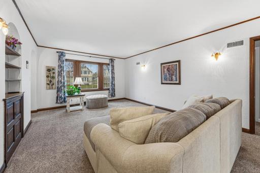 718 3rd Street SW, Waseca, MN 56093
