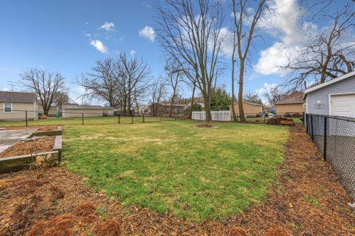 718 3rd Street SW, Waseca, MN 56093
