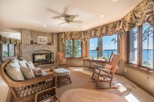 Tons of windows from the family room to the lake.
Panoramic views at its best.