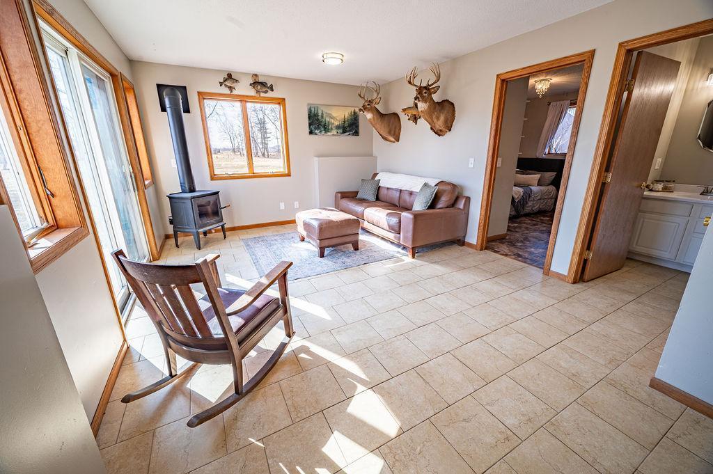 Lower Level Family Room w/new Woodstove
