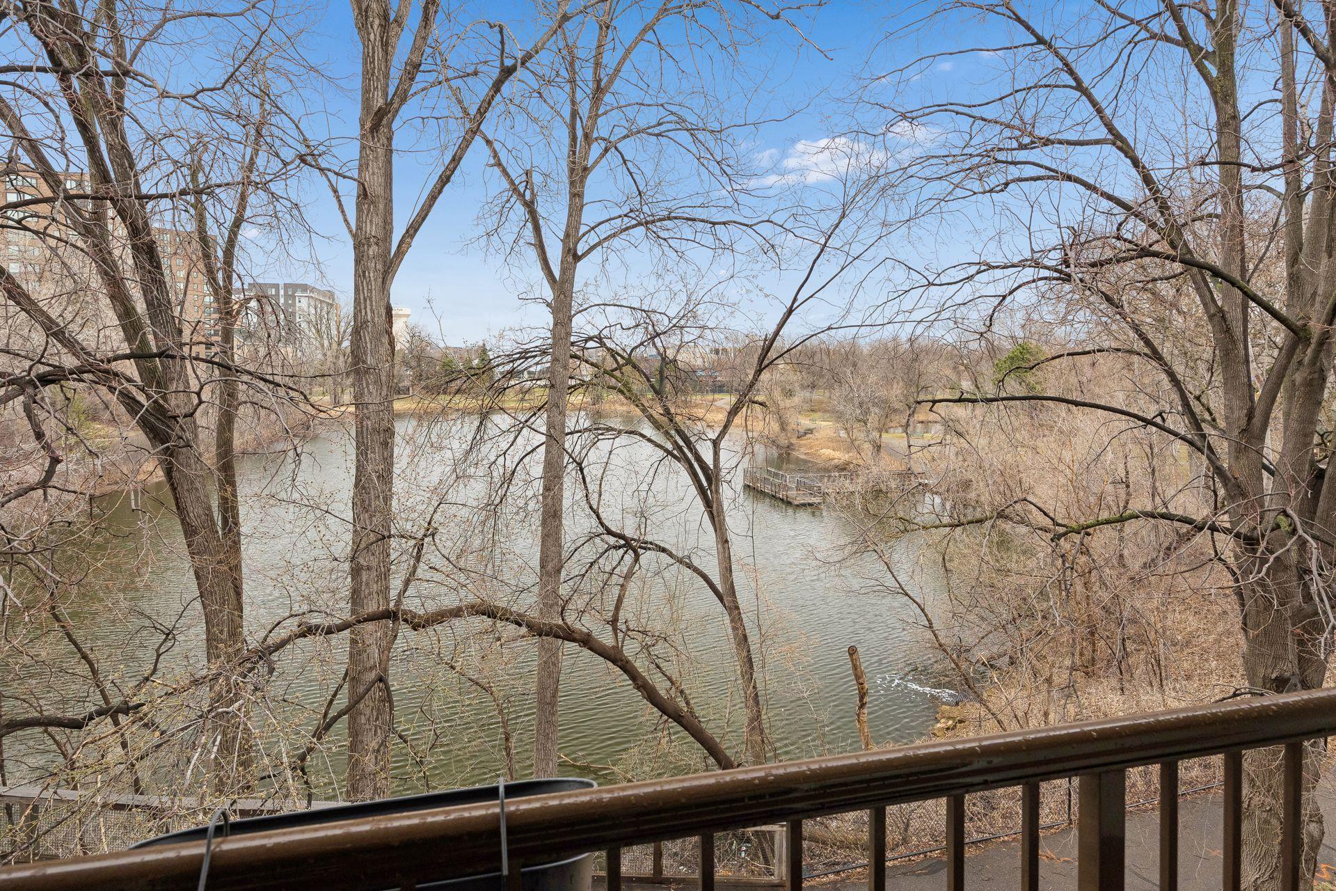 Sensational 1BR unit with one of the best views in the whole area