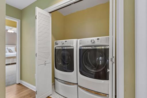 1131 South Davern Street - Spacecrafting - 0040.jpg