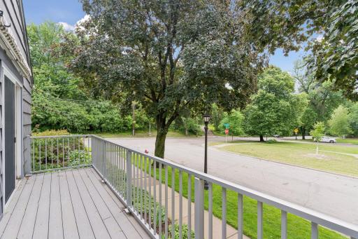 1131 South Davern Street - Spacecrafting - 0060.jpg