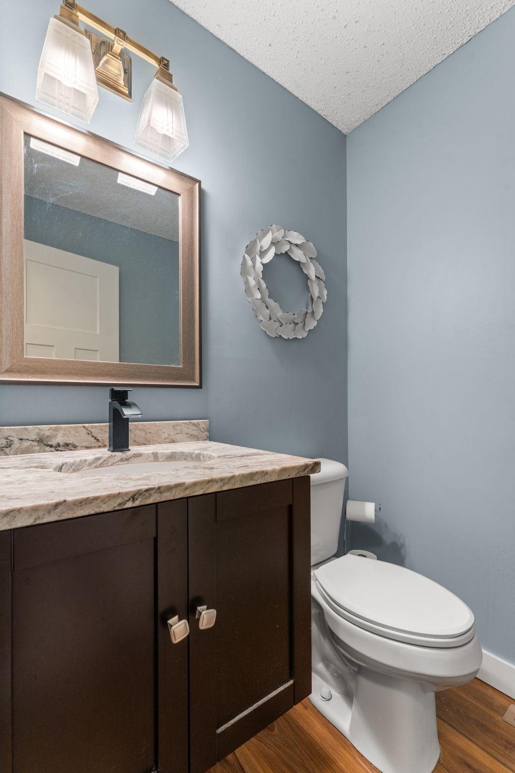 34-web-or-mls-5550 Bimini Dr-158.jpg