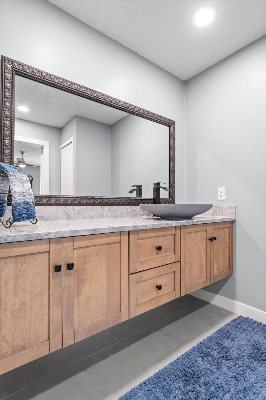 45-web-or-mls-5550 Bimini Dr-233.jpg