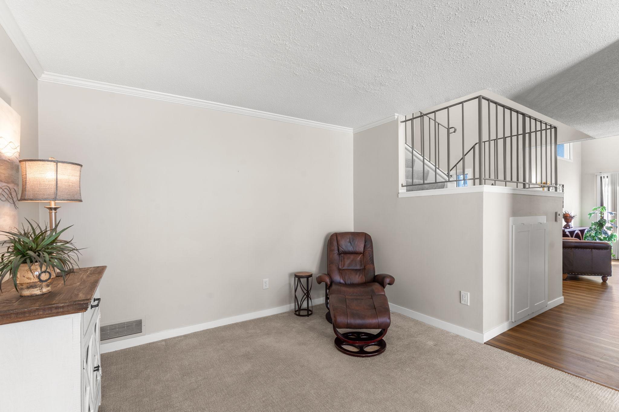 32-web-or-mls-5550 Bimini Dr-148.jpg