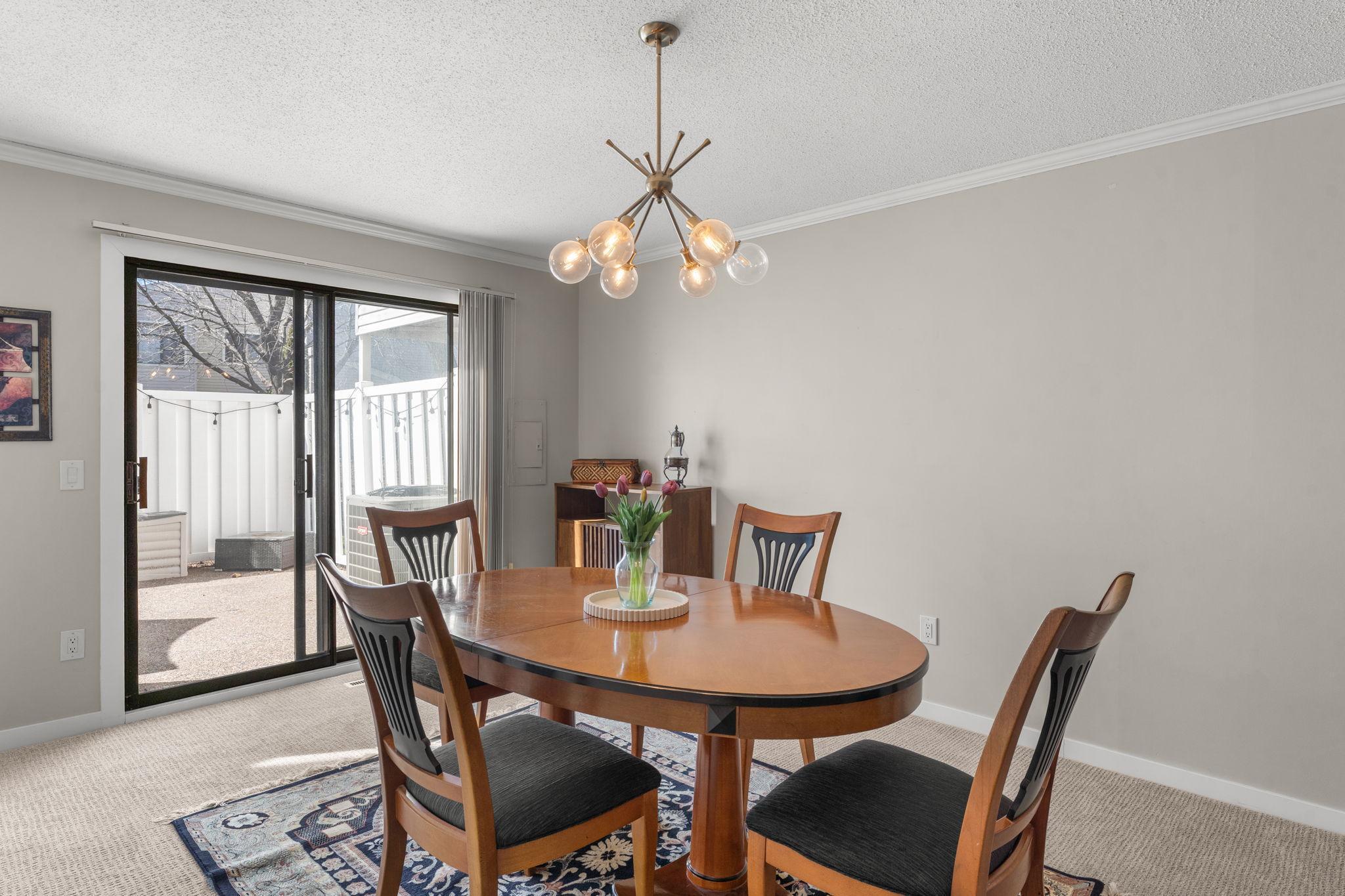 31-web-or-mls-5550 Bimini Dr-143.jpg