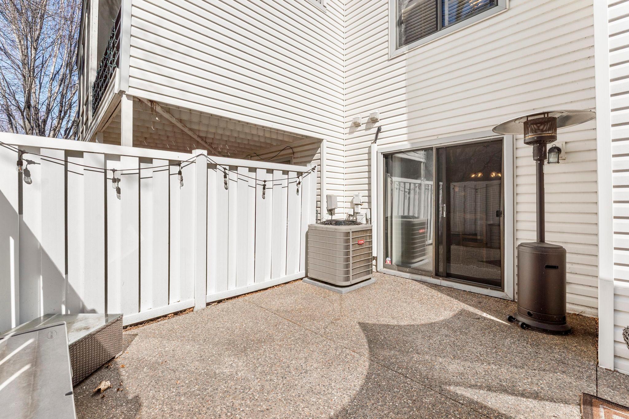 58-web-or-mls-5550 Bimini Dr-56.jpg