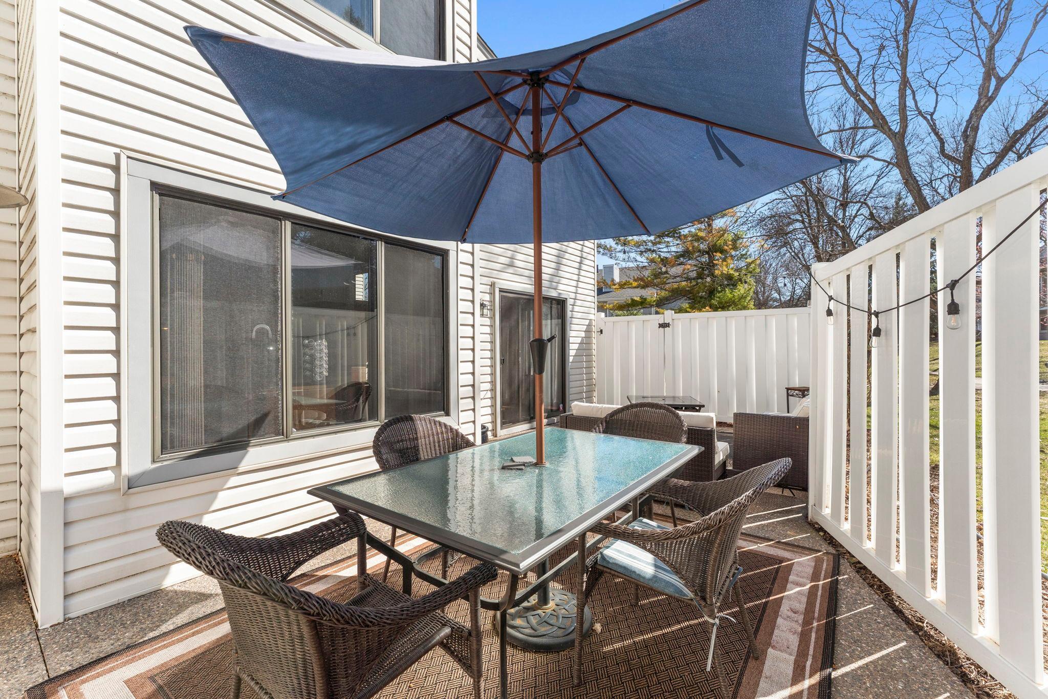 56-web-or-mls-5550 Bimini Dr-46.jpg