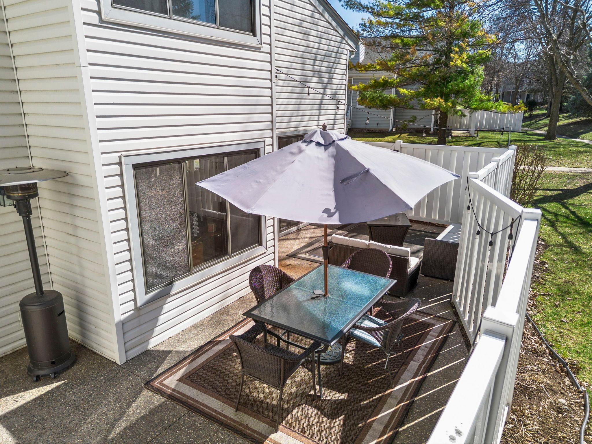 60-web-or-mls-5550 Bimini Dr-266.jpg