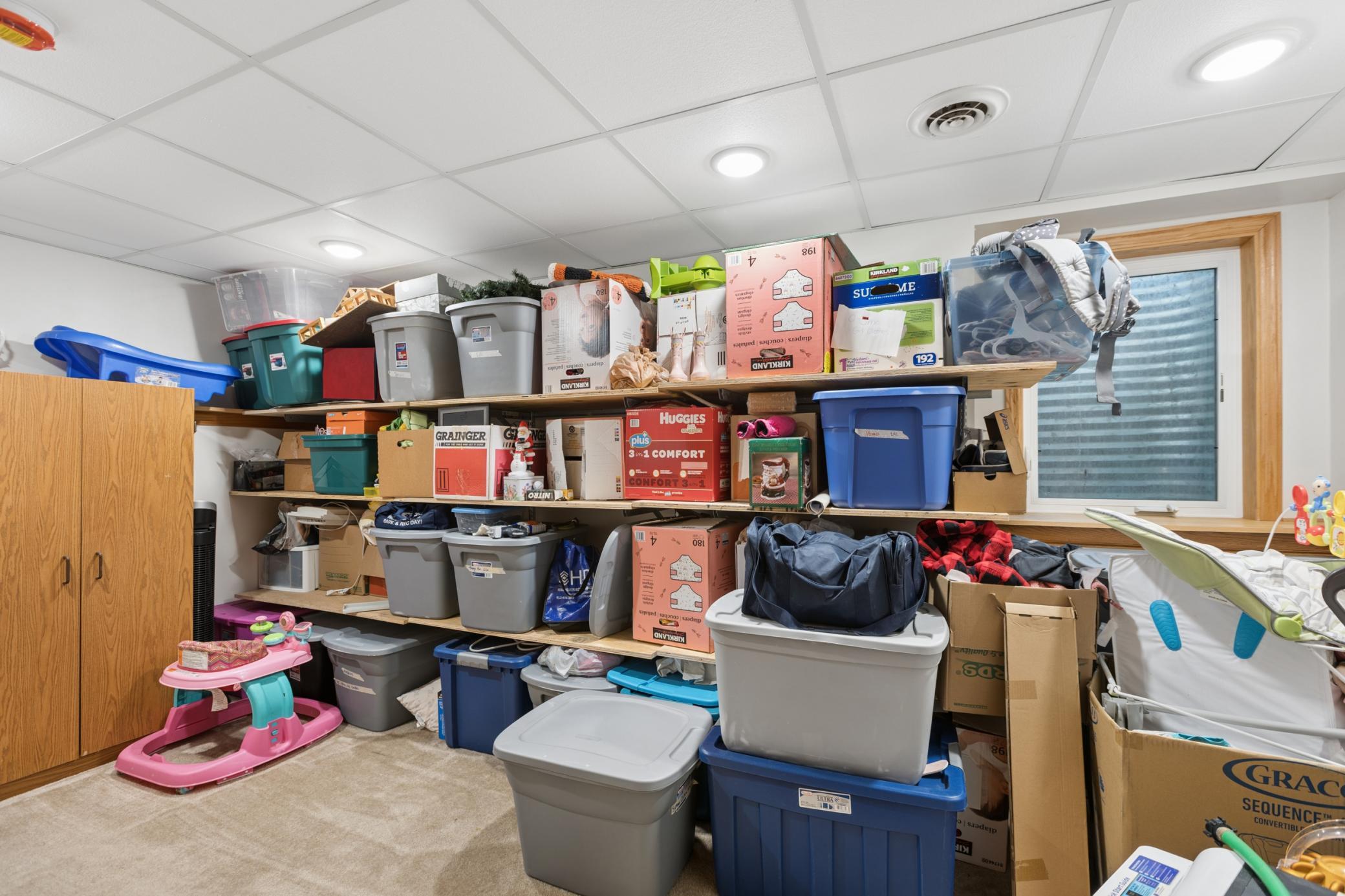 The 4th bedroom located on the lower level can be versatile; use for storage, bedroom, office or crafting room. Plenty of space for all.