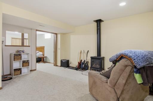 411 21st Street NE, Menomonie, WI 54751