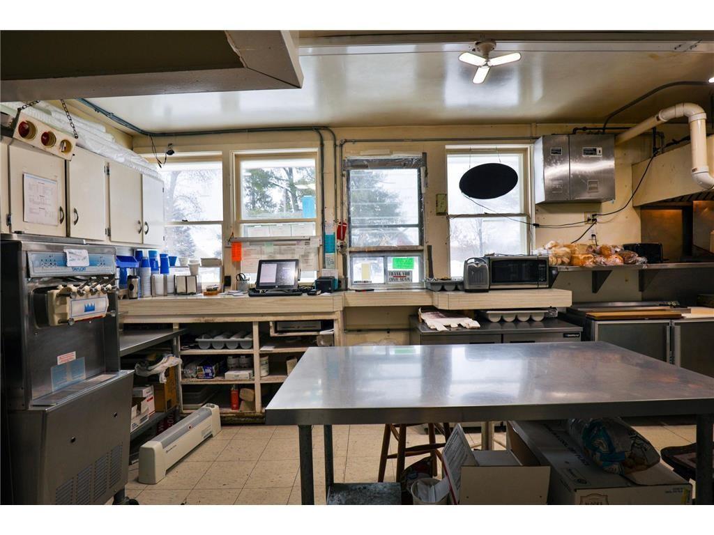 window for orders kitchen.jpg