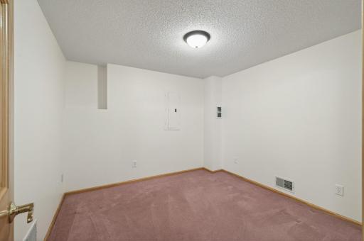 26987 Bayshore Drive NW, Isanti, MN 55040