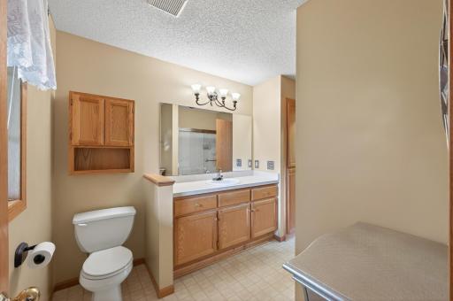 26987 Bayshore Drive NW, Isanti, MN 55040