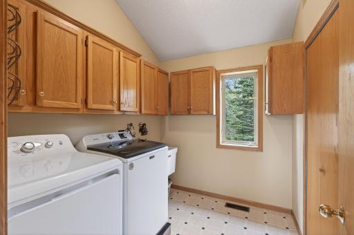 26987 Bayshore Drive NW, Isanti, MN 55040