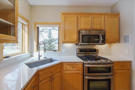 3959 Arlington Drive, Saint Paul, MN 55129
